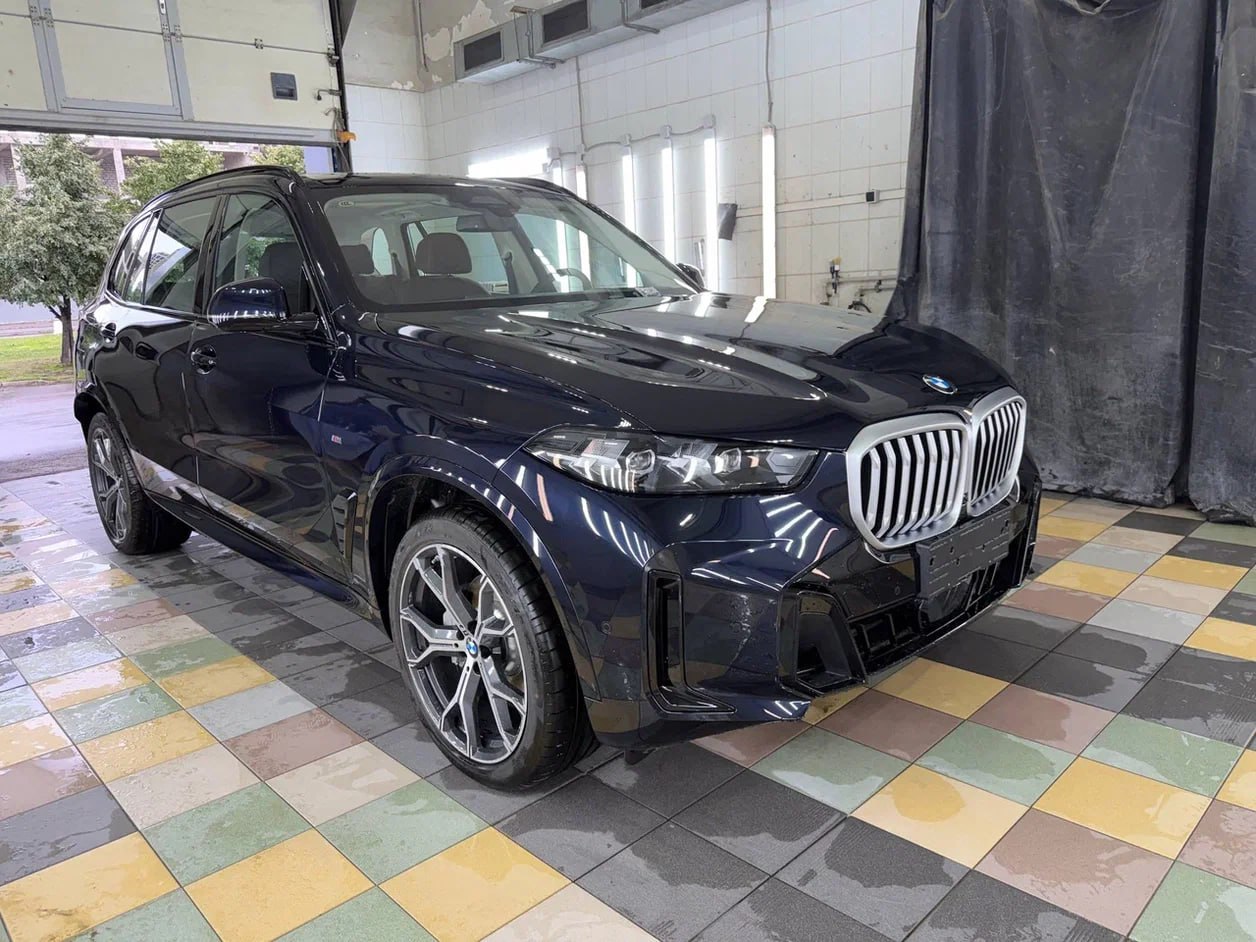 BMW X5 30Li