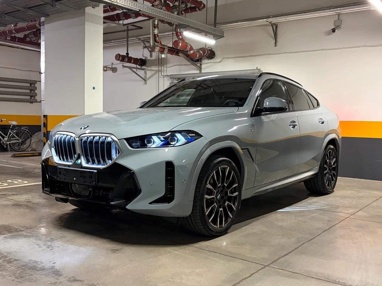 BMW X6 40i
