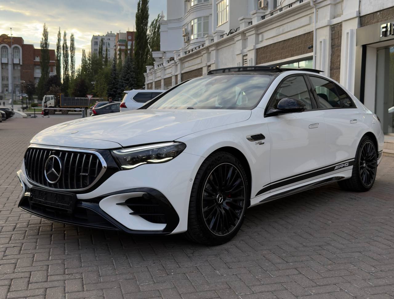 Mercedes-Benz Е53 AMG
